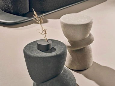 Tavolino Ovoo in gres porcellanato di Nature Design