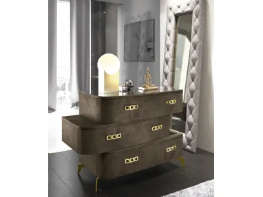 Specchiera Duse con cornice in ecopelle imbottita di Adriatica