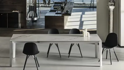 Lampada a sospensione Gloria in metallo laccato di Bontempi