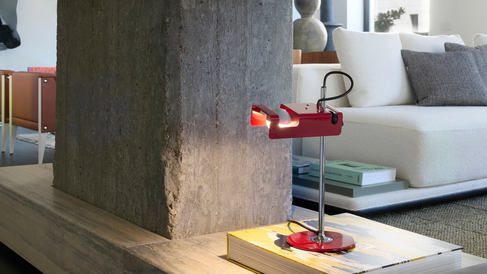 Lampada da tavolo Mini Spider di Oluce
