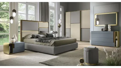 Armadio con ante scorrevoli rivestite in tessuto Eolo di Adriatica