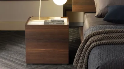 Comodino Cube in essenza Olmo grey con top in vetro di Misuraemme