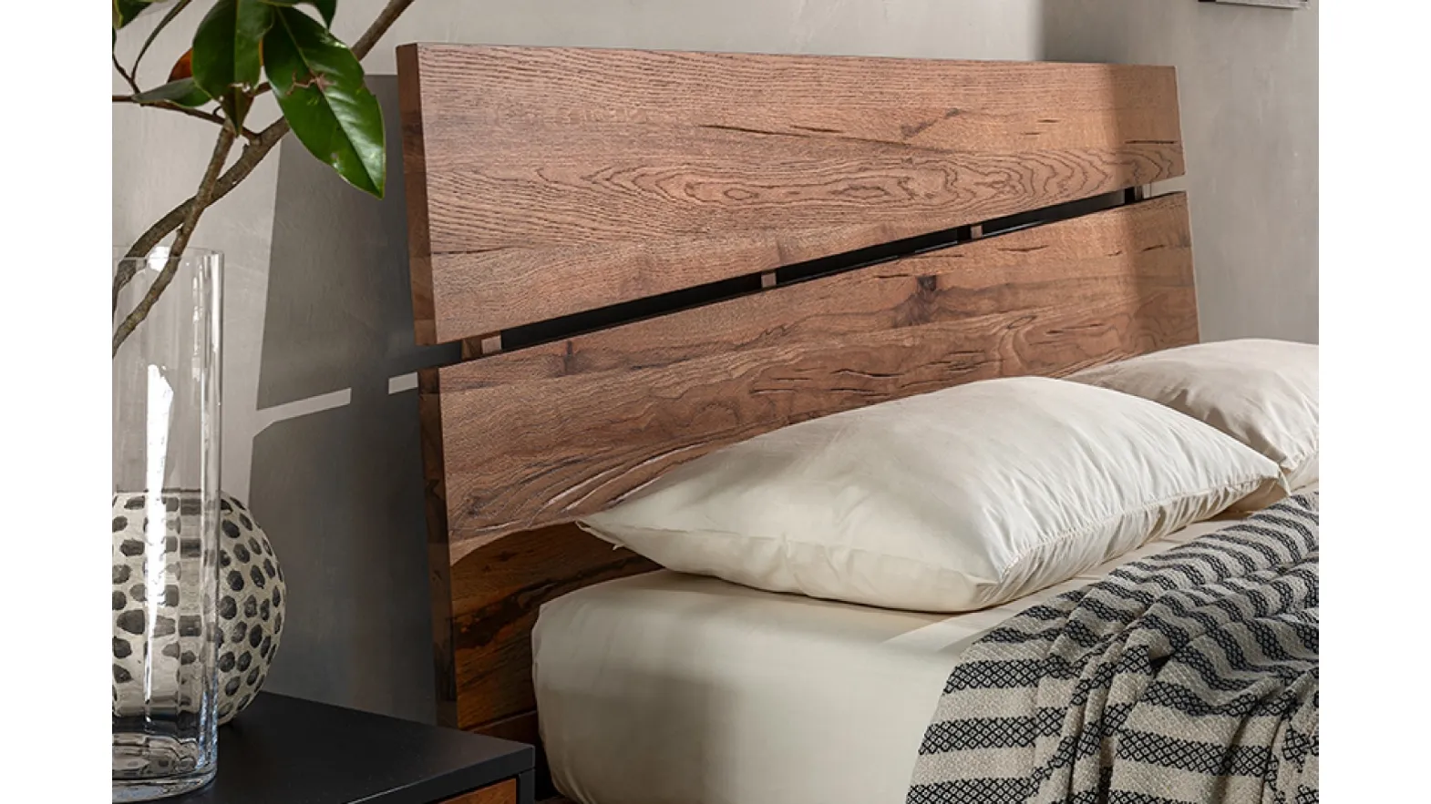 Letto Bogotà in legno di rovere di Le Fablier