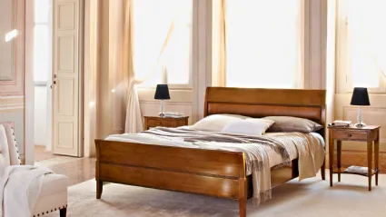 Letto matrimoniale in legno con testiera Granato di Le Fablier