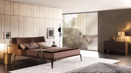 Letto con testiera in pelle Margareth di Misuraemme