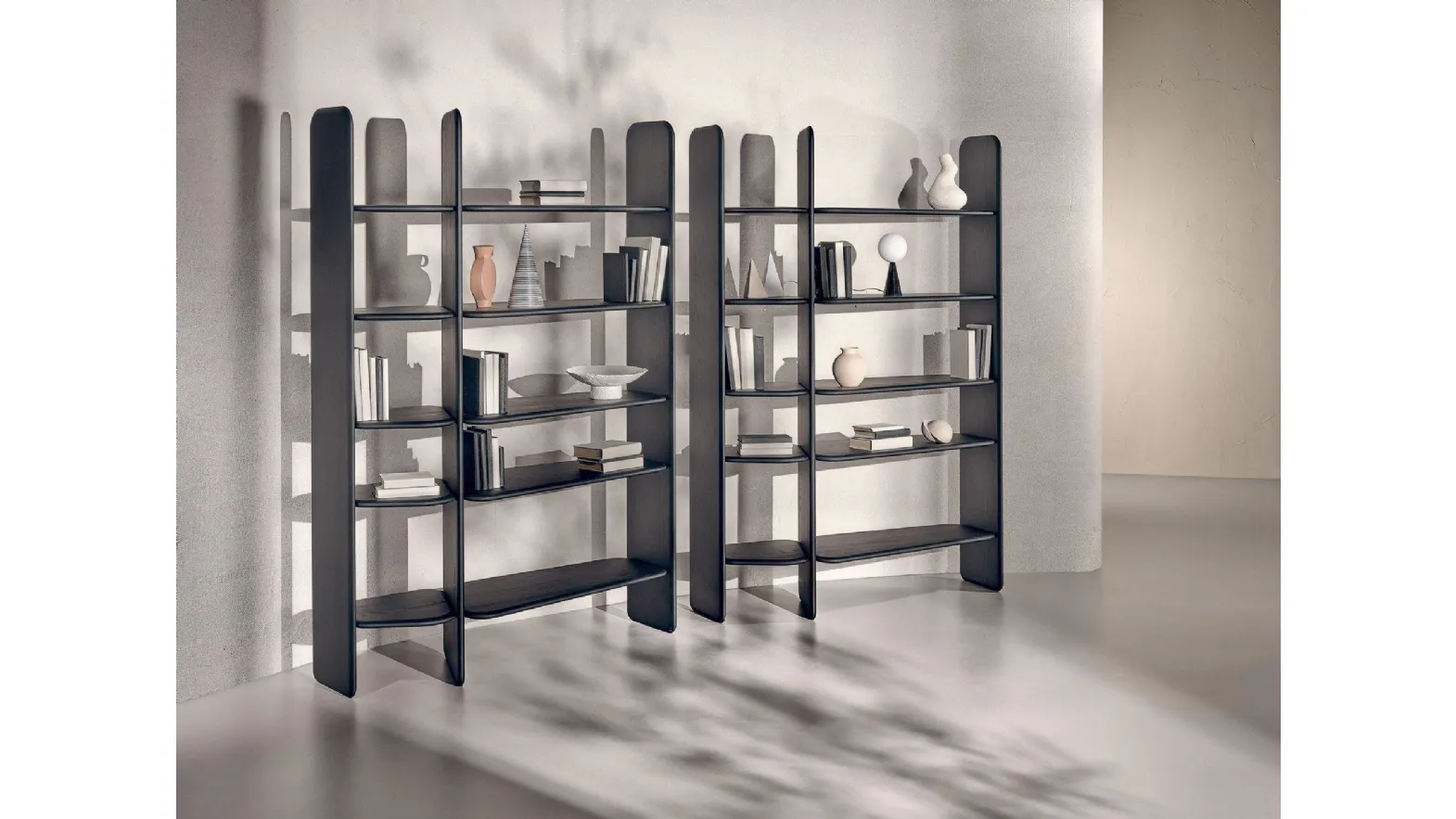 Libreria Nook in legno di frassino di Nature Design