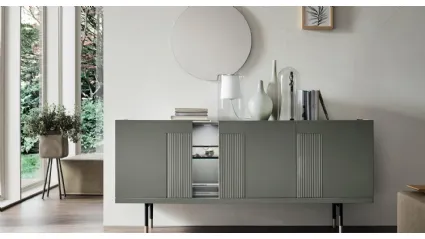 Madia Aura Glass AG001 in laccato verde palude opaco e vetro satinato di Maronese Acf