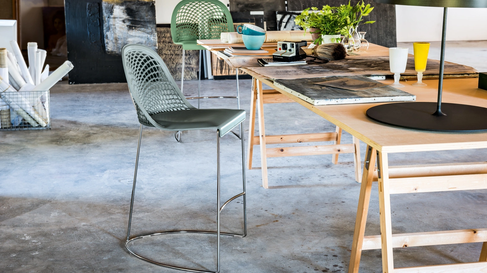 Sgabello in cuoio Guapa di Midj