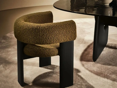 Sedia Trine Armchair in tessuto imbottito di Nature Design
