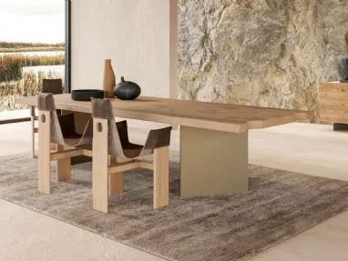 Tavolo in legno secolare e base in metallo Harvest Metal di Nature Design