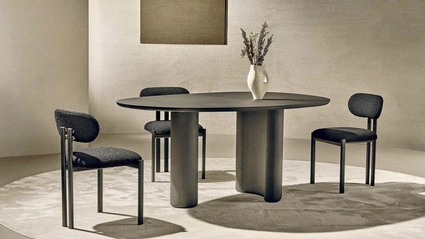 Tavolo Lymph in materico Nero di Nature Design