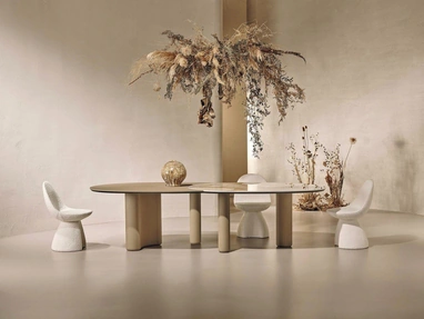 Tavolo Lymph Big in ceramica e materico fango di Nature Design