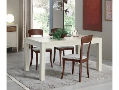 Tavolo in legno laccato Sambuco di Le Fablier