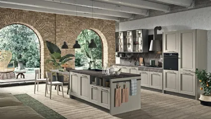Cucina Classica con isola Epoca 04 in Frassino laccato poro aperto Creta di Astra