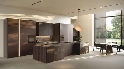 Cucina Design con isola Bluna Metal 5|0 di Binova