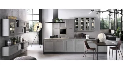 Cucina Moderna con isola Gea in Frassino finitura Grigio Fumo di Evo Cucine