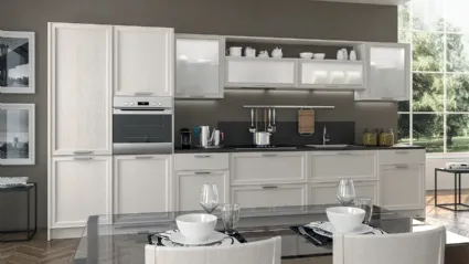 Cucina lineare Moderna in legno laccato opaco Melograno composizione 03 di Le Fablier