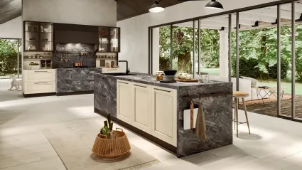 Cucina su misura con isola Aurora Contemporaneo 08 in legno e HPL di Astra