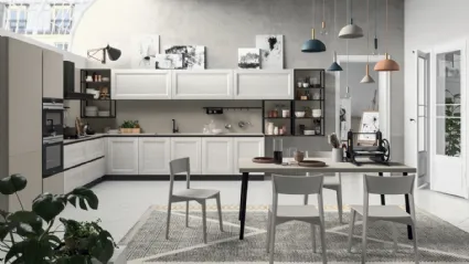 Cucina su misura angolare Ego 03 in laminato finitura Frassino Bianco e Resina Sabbia di Astra